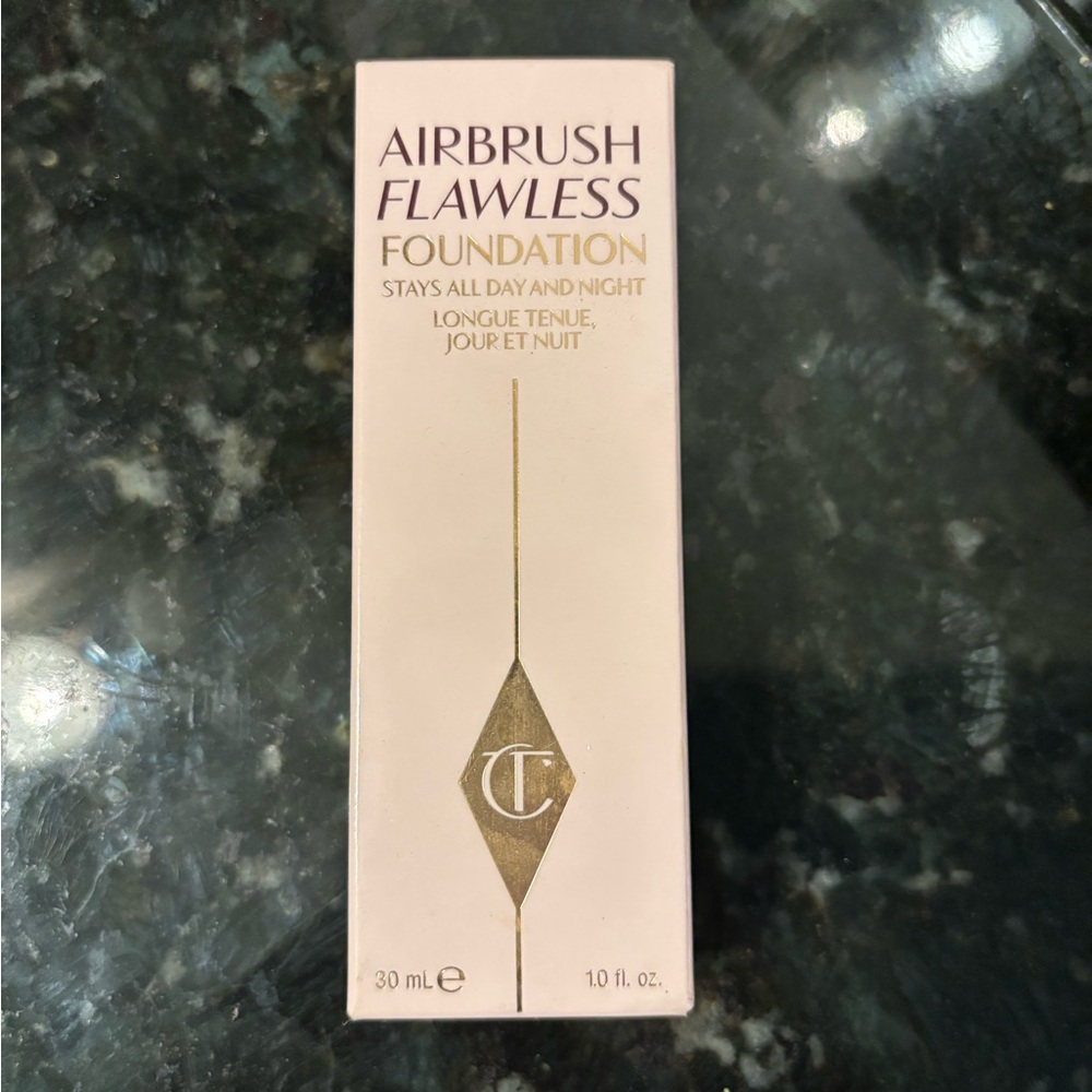 Charlotte Tilbury Foundation Box